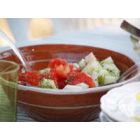 Pomidorų salotos su brinza ir paprika