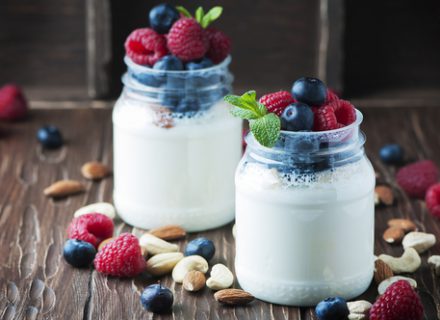 Kodėl dribsniai ir jogurtas yra ne pats geriausias pasirinkimas pusryčiams?